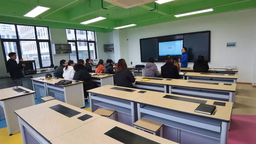 人工智能教學培訓會議在湖南省智慧教育裝備展示體驗中心成功舉辦，聚焦營利性民辦職業技能培訓機構發展